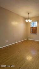 213 Chaparral Trail in Jacksonville, NC - Foto de edificio - Building Photo