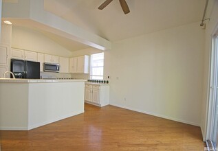 1167 Tule Dr in Reno, NV - Building Photo - Building Photo