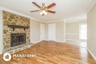 5001 Pebble Creek Dr in Nashville, TN - Building Photo - Building Photo