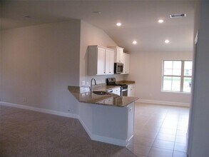 5315 New Iberia Ln in Dickinson, TX - Building Photo - Building Photo