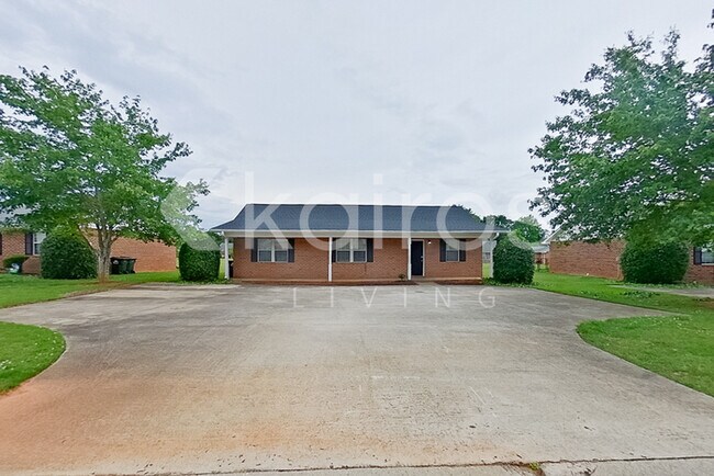 property at 320 Deer Park Dr