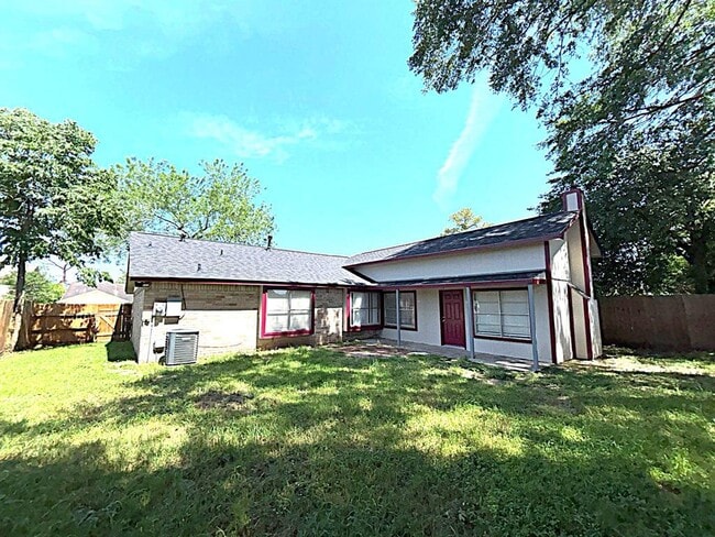 20106 Dawn Mist Dr in Humble, TX - Building Photo - Building Photo