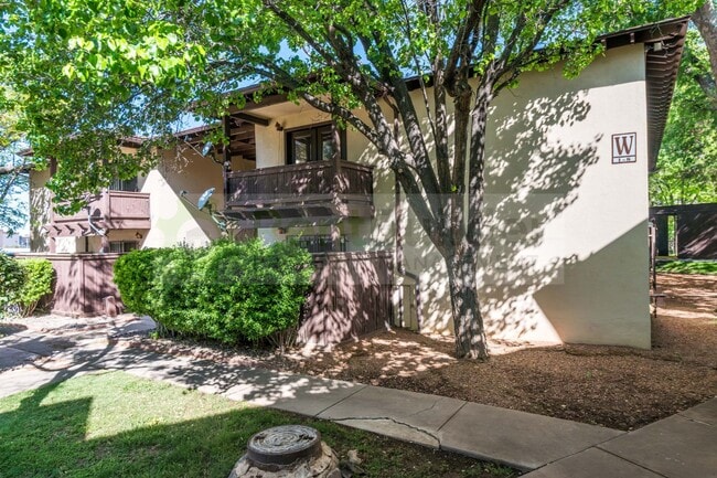 property at 1601 Pennsylvania St NE