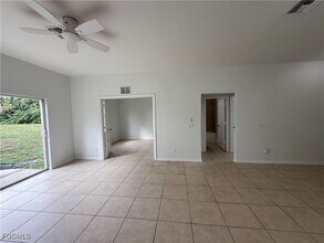 3969 Sunset Rd in Lehigh Acres, FL - Building Photo - Building Photo