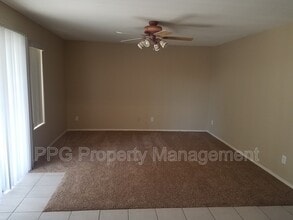 13359 W Ironwood St in Surprise, AZ - Foto de edificio - Building Photo