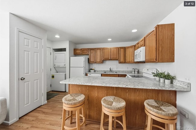 5250 S Huron Way, Unit 103 in Littleton, CO - Building Photo - Building Photo