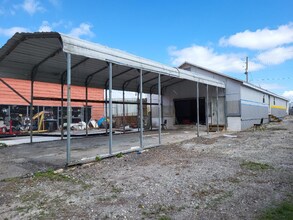 1048 N US Hwy 17 92 in Longwood, FL - Foto de edificio - Building Photo
