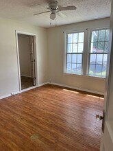 2704 Spring Park Rd in Jacksonville, FL - Building Photo - Building Photo