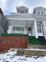 657 Pine Hill St in Minersville, PA - Building Photo