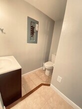 3300 Bellefontaine in Houston, TX - Building Photo - Building Photo