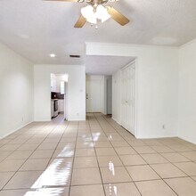 3830 Coates Cir in Fort Worth, TX - Foto de edificio - Building Photo