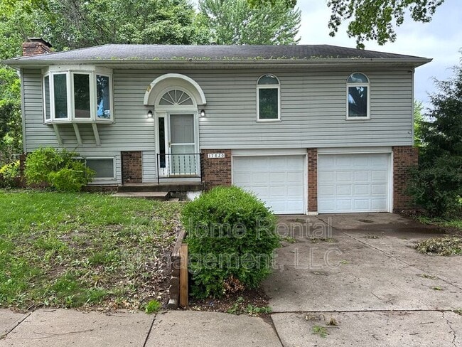 property at 17820 E Greentree Ave