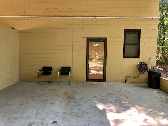property at 2019 S Hairston Rd