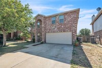 5140 Cliff Oaks Dr in Fort Worth, TX - Foto de edificio - Building Photo