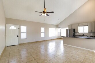 3984 W Chicago St in Chandler, AZ - Building Photo - Building Photo