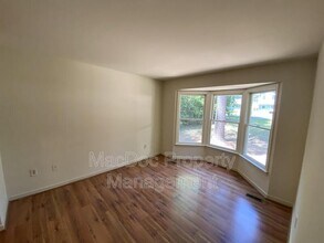 507 Montgomery Dr in Ruther Glen, VA - Building Photo - Building Photo