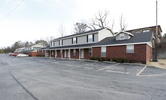 1206-1262 N Iron Horse Dr Apartments