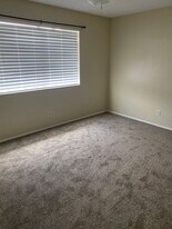 991 N 1725 W in Saint George, UT - Building Photo