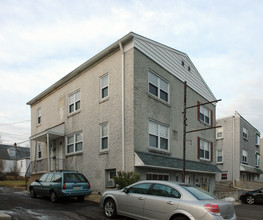 920 Fox Chase Rd in Rockledge, PA - Building Photo - Building Photo