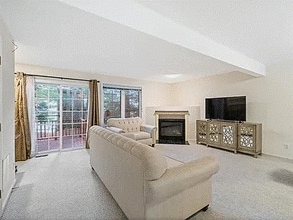 195 Captain Eames Cir in Ashland, MA - Building Photo - Building Photo