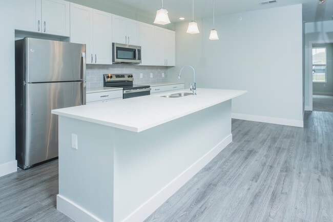 Flats at Walnut Ridge