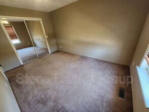 4832 Pine Ridge Ct in Terre Haute, IN - Building Photo - Building Photo