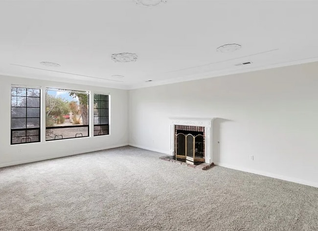 14000 Iroquois Rd in Apple Valley, CA - Building Photo - Building Photo