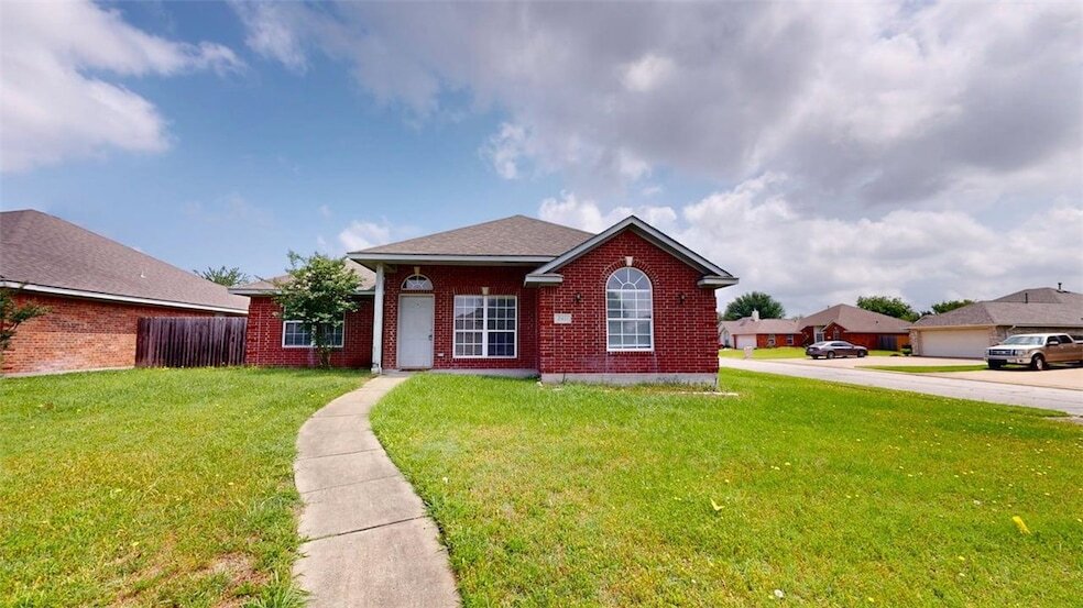 2411 Trace Meadows in College Station, TX - Building Photo