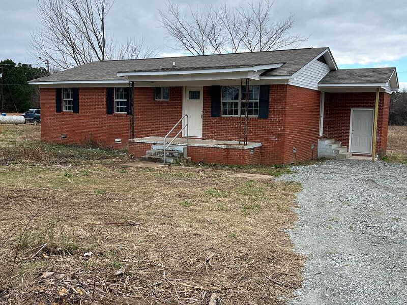 790 Huntersville Denmark Rd in Denmark, TN - Building Photo