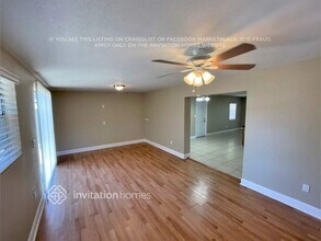 8505 Temple Park Dr in Tampa, FL - Foto de edificio - Building Photo