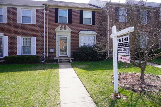 property at 5 Castlebar Ct