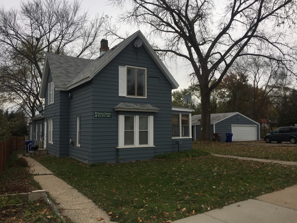 Brainerd Ave Duplex in St. Paul, MN - Building Photo