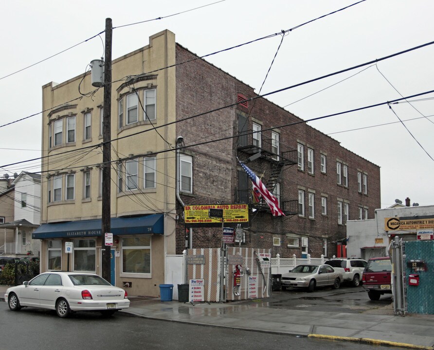 Elizabeth House in Elizabeth, NJ - Building Photo