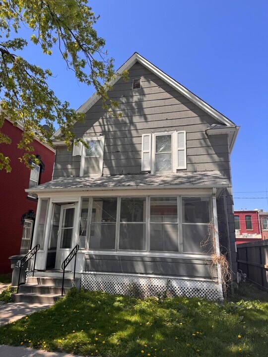 514 S 4th St in Council Bluffs, IA - Building Photo