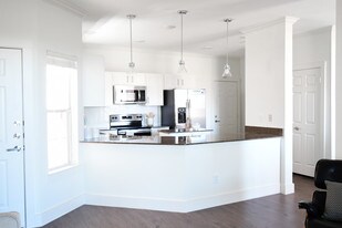 3 Bedroom Dallas Apartments For Rent Tx Courts Of Bent Tree Apartments