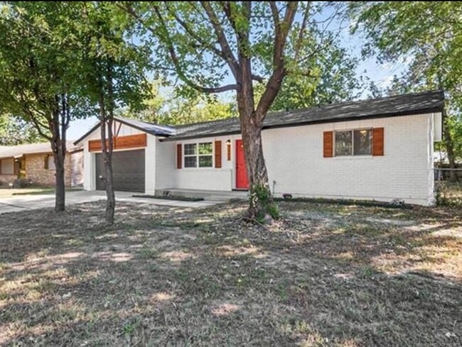 2319 S 119th E Ave in Tulsa, OK - Building Photo - Building Photo