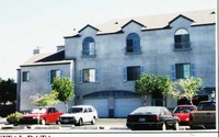 St. Croix Villas Condominiums in Phoenix, AZ - Foto de edificio - Building Photo