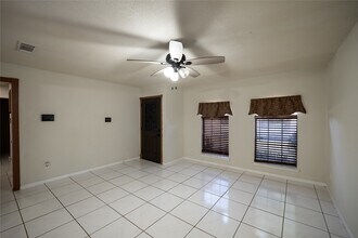 3343 Bandell Dr in Houston, TX - Building Photo - Building Photo