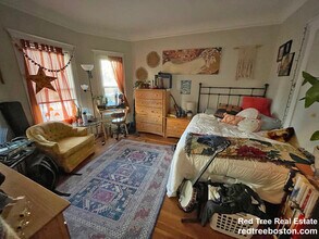85 Lowden Ave, Unit 1 in Somerville, MA - Foto de edificio - Building Photo