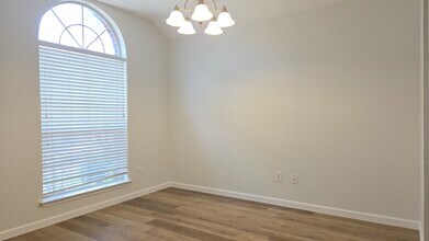 9961 Queens Rd in Frisco, TX - Building Photo - Building Photo