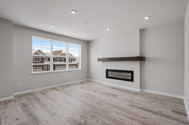 6525 Jody Ave S in Cottage Grove, MN - Building Photo - Building Photo