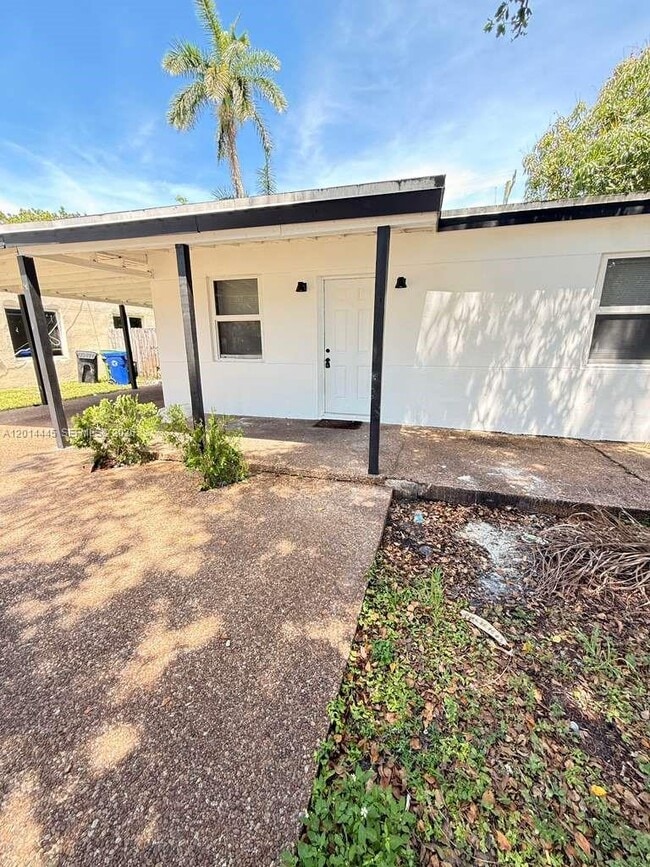 property at 504 NW 15th Ave
