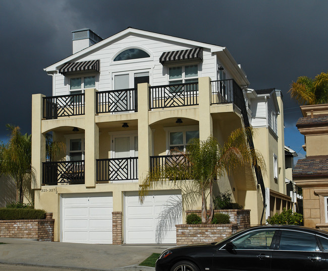 Marguerite Apartments in Corona Del Mar, CA - Building Photo - Building Photo