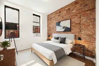 248 Broome St in New York, NY - Building Photo - Building Photo
