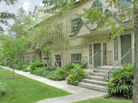 Plaza At River Oaks in Houston, TX - Foto de edificio - Building Photo