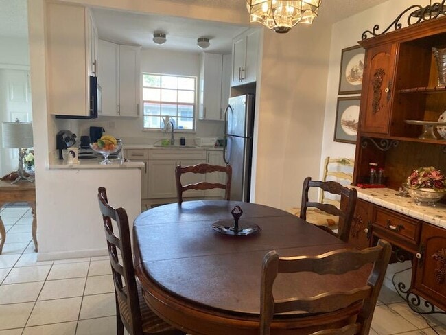 370 NW 46th Ave in Delray Beach, FL - Building Photo - Building Photo