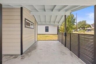 4709 Mt Vernon Dr in Austin, TX - Foto de edificio - Building Photo