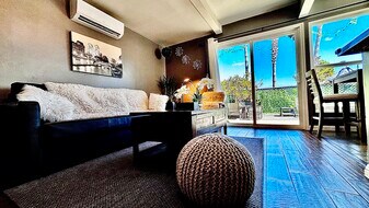 2118 Grand Ave, Unit Pacific Beach Rental in San Diego, CA - Building Photo