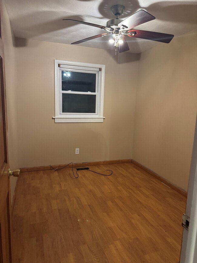 58 Oriole Dr in Decatur, IL - Building Photo - Building Photo