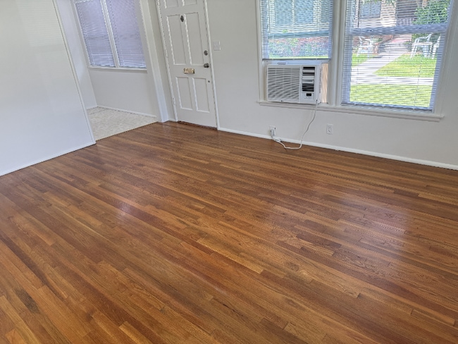 2438 E Washington Blvd